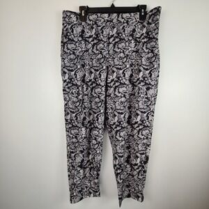 Soft Surroundings Black White Go Lively Stamped Floral‎ Cargo Pants PL Jogger
